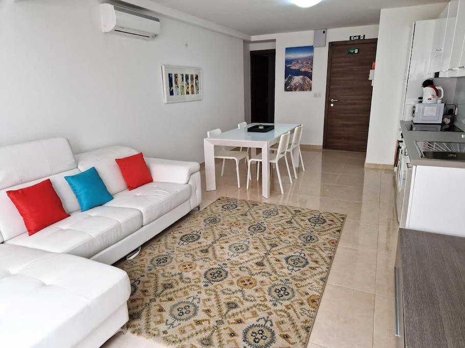 The Caves Cosy Apartment 1 St. Julian's Exterior foto